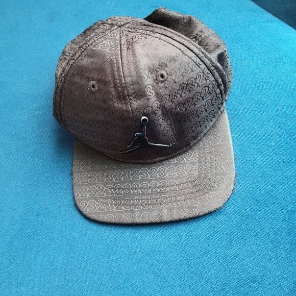 Jordan hat - Picture 1 of 2